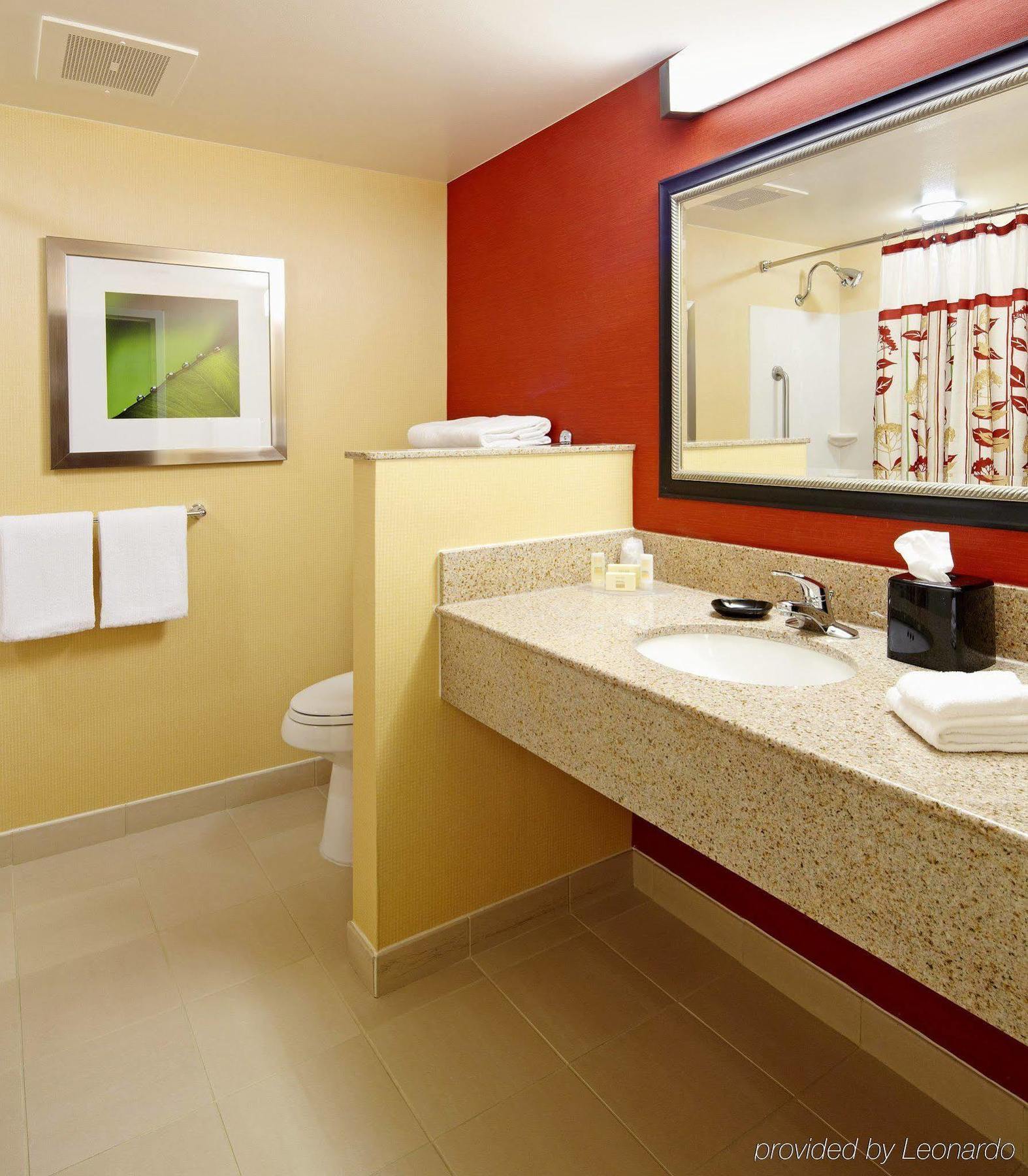 Courtyard By Marriott Pittsburgh Waterfront West Homestead