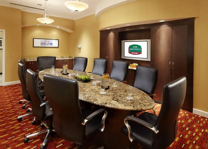 Courtyard By Marriott Pittsburgh West Homestead Waterfront
